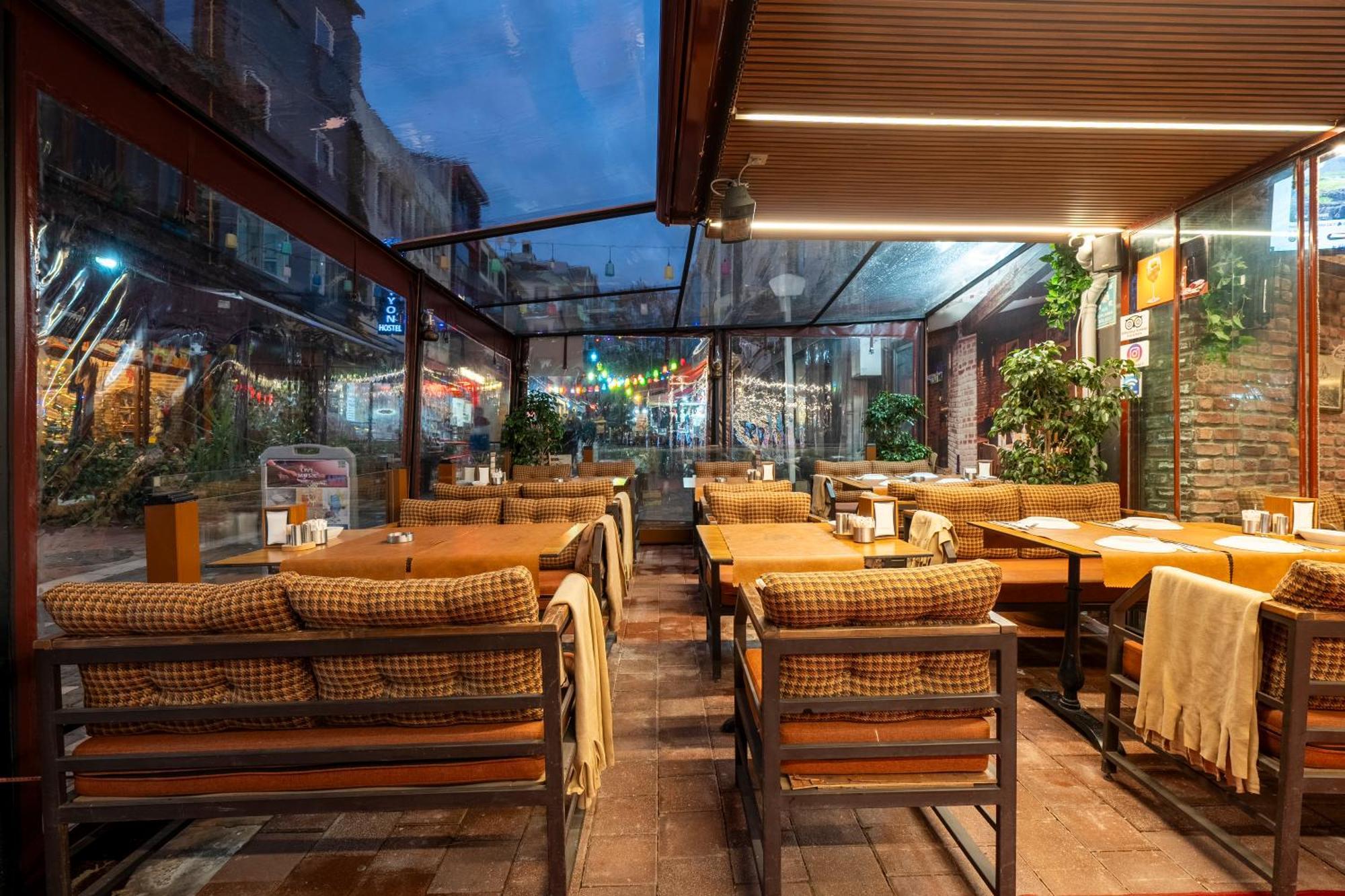 Old Harbour Hotel 3*